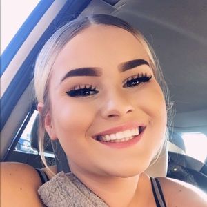 Meet your Posher, Gabrielle